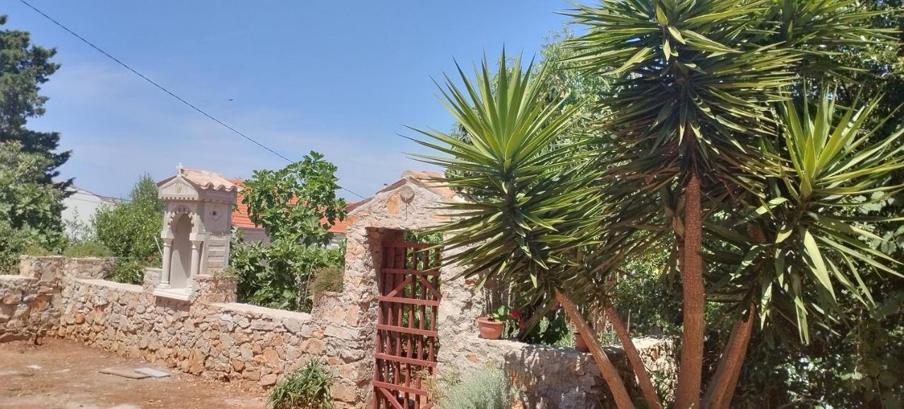 Apartments Velo Veli Losinj Exterior photo